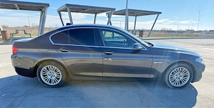 BMW Seria 5; 525d xDrive - imagine 2