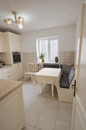 Apartament cu 3 camere Bld.M.Eminescu,etaj 3 - imagine 7