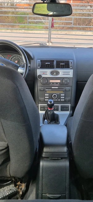 Ford Mondeo - imagine 3