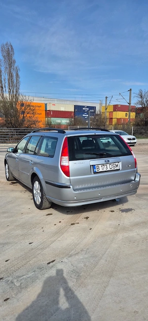 Ford Mondeo - imagine 5