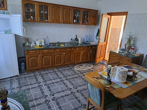 Casă Vânatori(GL) cu deschidere la DN26 - imagine 8
