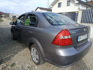  Chevrolet Aveo 1.4 benzină  - imagine 3