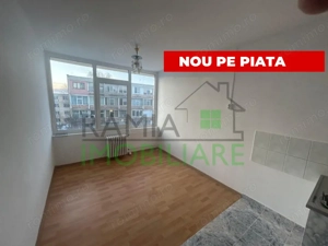 Garsoniera tip Cameră Tractorul, etaj intermediar ideală pentru investiție