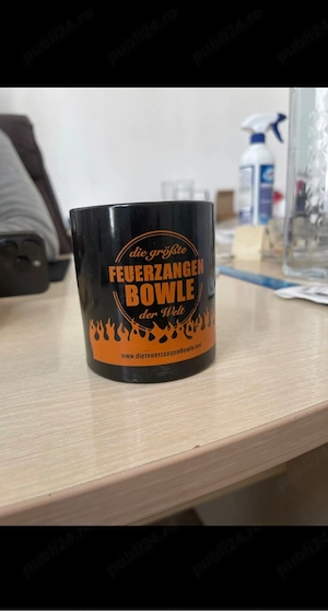 Cană ceramică suvenir.