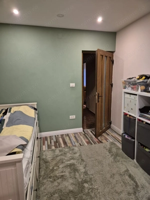 OCAZIE: 4 camere, 2 băi, 3 balcoane, decomandat, etaj intermediar - imagine 5