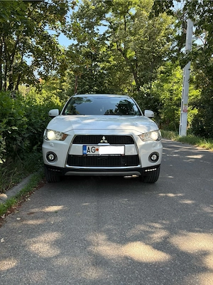 Vând Mitsubishi Outlander - imagine 7