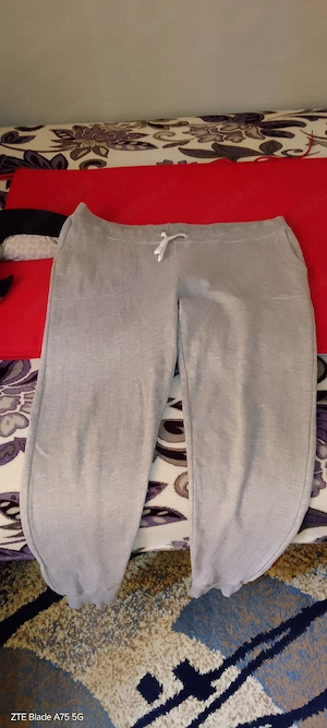 Pantaloni trening buzunare marime M