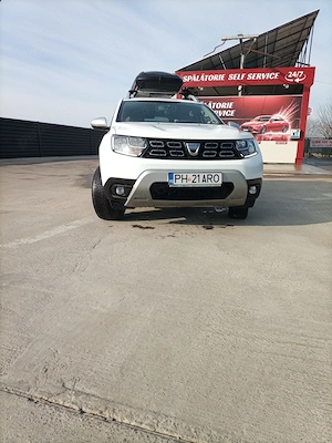 Vând Dacia Duster TCe 90 Comfort benzină+gpl - imagine 5