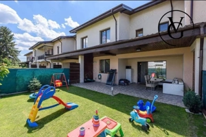 Casa Otopeni 4 camere - 2 locuri de parcare