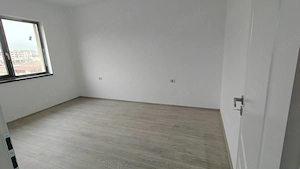 DIRECT PROPRIETAR Vand Apartament in Bloc Nou in Giroc Zona Lidl 95000  E - imagine 6