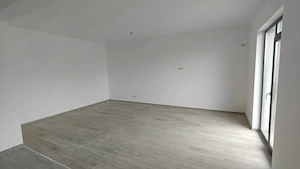 DIRECT PROPRIETAR Vand Apartament in Bloc Nou in Giroc Zona Lidl 95000  E - imagine 5