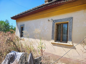 Teren  Si Casa de Vanzare - imagine 2