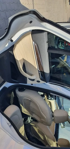 BMW X1, 2,0d, xDrive, 190CP, automată,4x4, piele, navi mare, panoramic