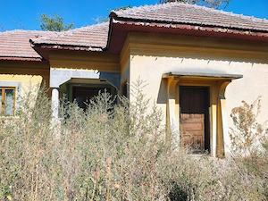 Teren  Si Casa de Vanzare - imagine 5