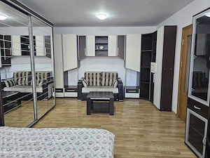 Garsoniera confort 1 de închiriat 