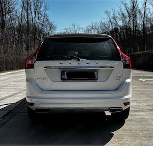 Volvo XC 60 - 2.4 D5 AWD. Stare perfecta de functionare - imagine 3
