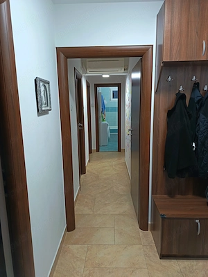 Apartament 4 camere, decomandat, 75 mp, Calea Grivitei, iesire metrou, fara risc seismic