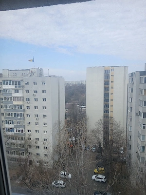 Vând apartament 3 camere