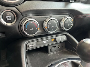 Mazda MX-5 2019  decapotabila - imagine 15