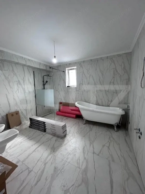 Apartament spațios, 80 mp utili + terasă 60 mp | Etaj 3 | 2 parcări incluse - imagine 8