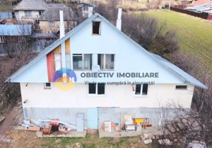 CASA cu mansardă – COMUNA DOBRENI
