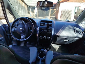 Vând Suzuki SX4 benzina - imagine 5