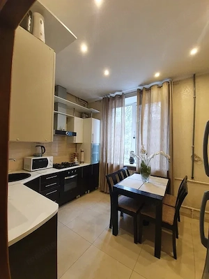 Garsoniera zona Aparatorii Patriei  - imagine 3