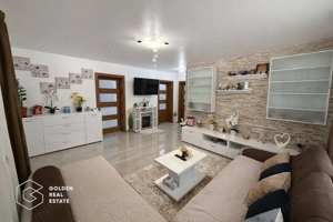 Vila la cheie, 3 camere Mandruloc, 1055mp teren, garaj, la 13 km de Arad