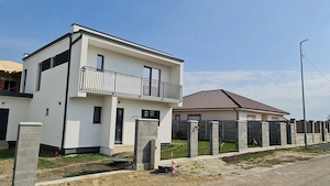 Proprietar ! Duplex despartit de camera tehnica, 350 mp teren