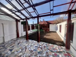 Casa Vladesti/4 camere - imagine 3