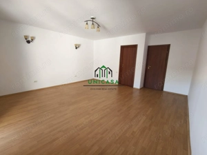 Casa Vladesti/4 camere - imagine 12