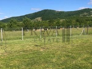 Teren intravilan casa de vacanță, 800, 2 fs, Surduc