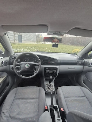 Skoda Octavia 2004 - oferta 10% reducere pana în 10 aprilie - imagine 5