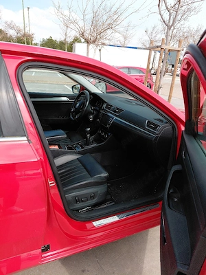 De vanzare - imagine 8