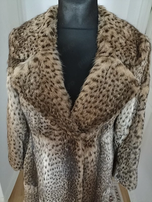 Blana naturala Lux Ocelot S M, 2500 lei 