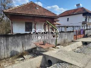 Vânzare casă și teren intravilan în comuna Arcani, sat Câmpofeni - imagine 2
