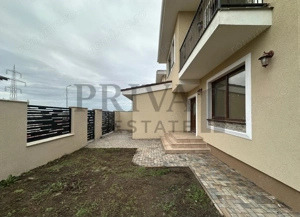 Casa modernă 5 camere, 3 bai, garaj, Dumbrăvița - imagine 5