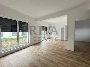 Casa înșiruită 5 camere, 98 mp utili, Calea Urseni