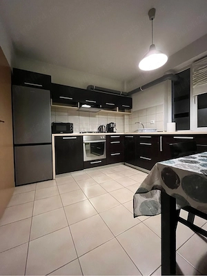 Apartament cu 2 camere spatios de inchiriat Turnisor str.Frunzei