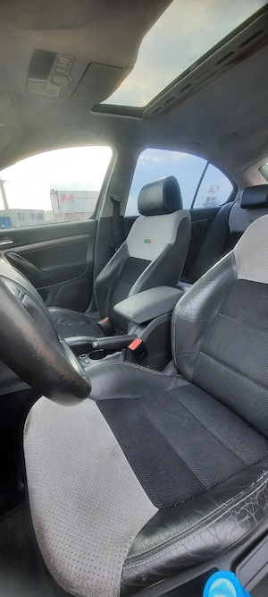 vand skoda octavia 2  - imagine 7