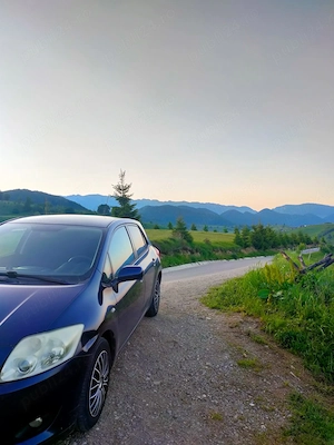 Toyota Auris 2007 | 2.0 D-4D | Doar 123.000 km Necesită reparatie motor - imagine 9
