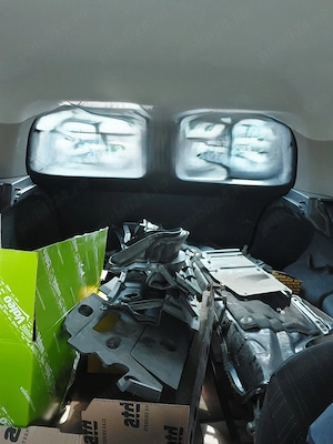 Toyota Auris 2007 | 2.0 D-4D | Doar 123.000 km Necesită reparatie motor - imagine 5