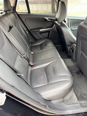 Volvo V60 D6 - Plug-in Hybrid - imagine 10