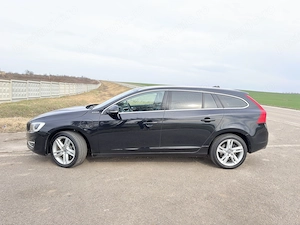 Volvo V60 D6 - Plug-in Hybrid - imagine 4