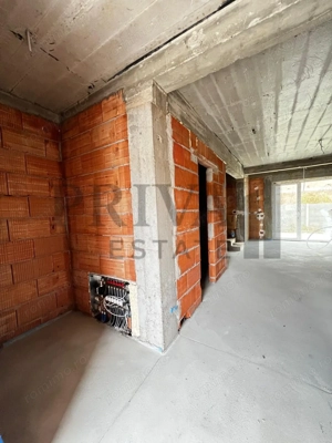 Casa individuală, 4 camere, 3 bai, 110 mp, Giroc - imagine 12