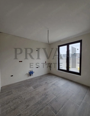 Casa insiruita, bucatarie inchisa, 3 camere, 2 bai, Giroc - imagine 15