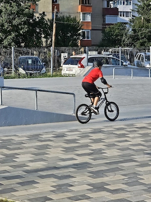 Bicicleta BMX de scheme