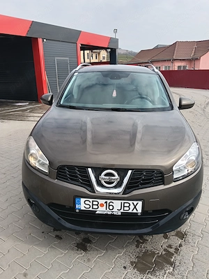 Vând Nissan Qashqai 1.5 diesel 2011 - imagine 2