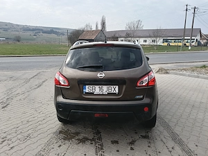 Vând Nissan Qashqai 1.5 diesel 2011 - imagine 3
