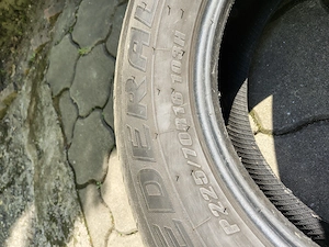 Vand 2 anvelope pentru SUV. P225/70R16 103H . Anvelopele sunt  in stare buna. - imagine 2